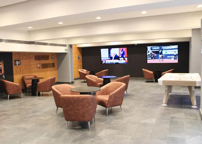 Hotel Dali Airport By Ihg