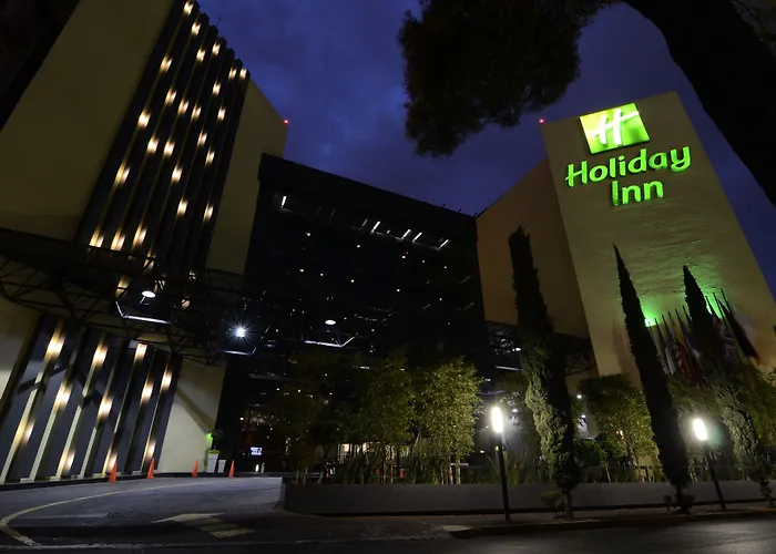 Hotel Dali Airport By Ihg 3*