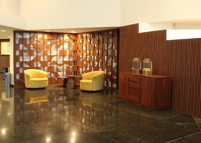 Hotel Dali Airport By Ihg